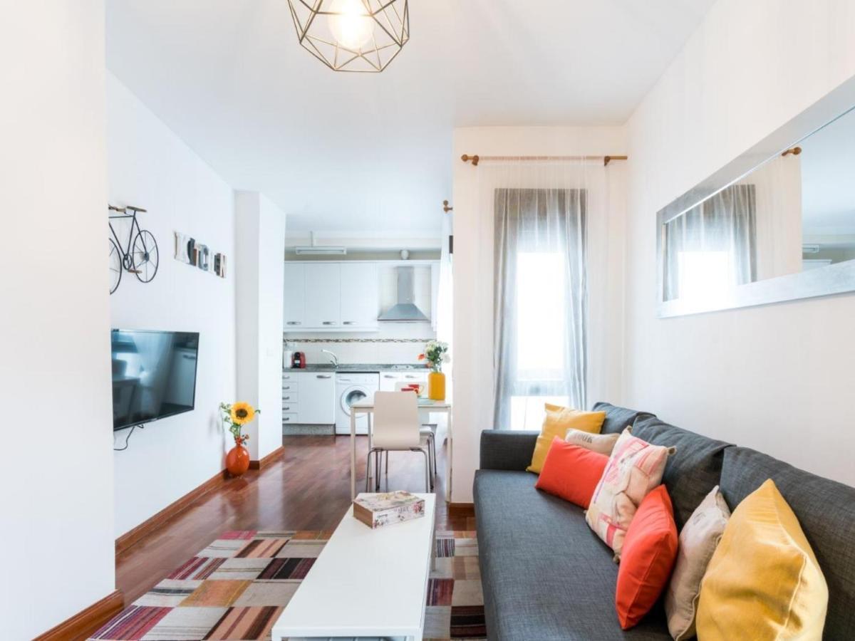 Holi-Rent Santa Marina Daire Sevilla Dış mekan fotoğraf